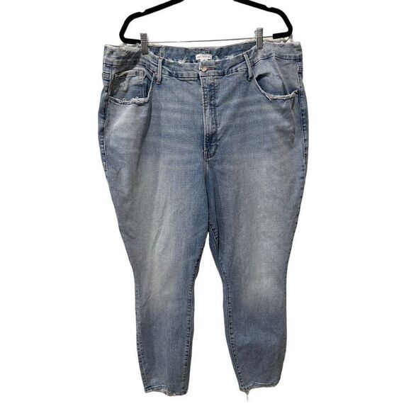 Good American PLUS SIZE 28 Light Wash Cropped Stretch Jeans Classic Raw Hem - Picture 1 of 14